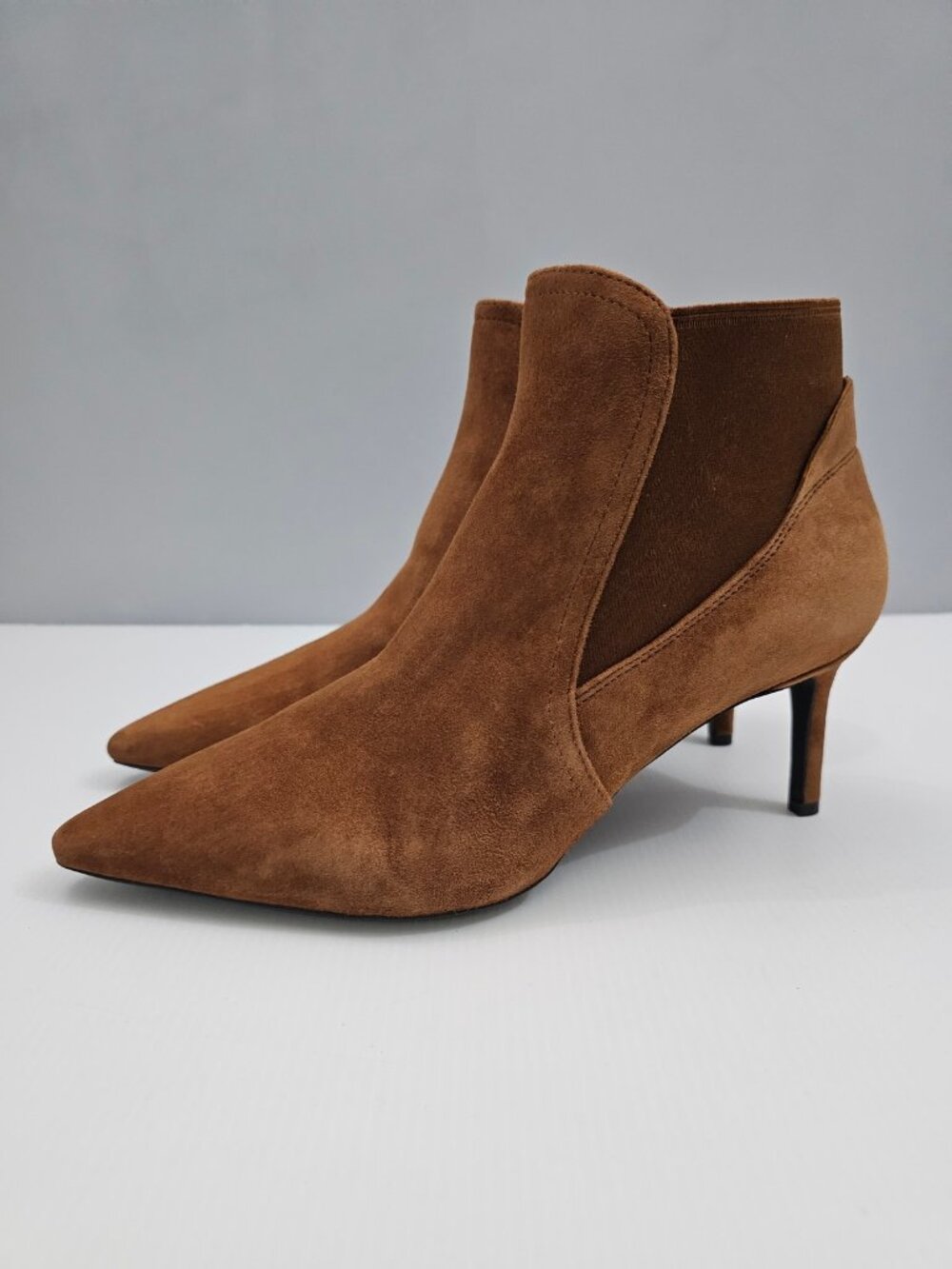 Cole Haan Go To Jamela Chelsea Ankle Boot 9 Tobacco Suede Heeled Pointed Toe